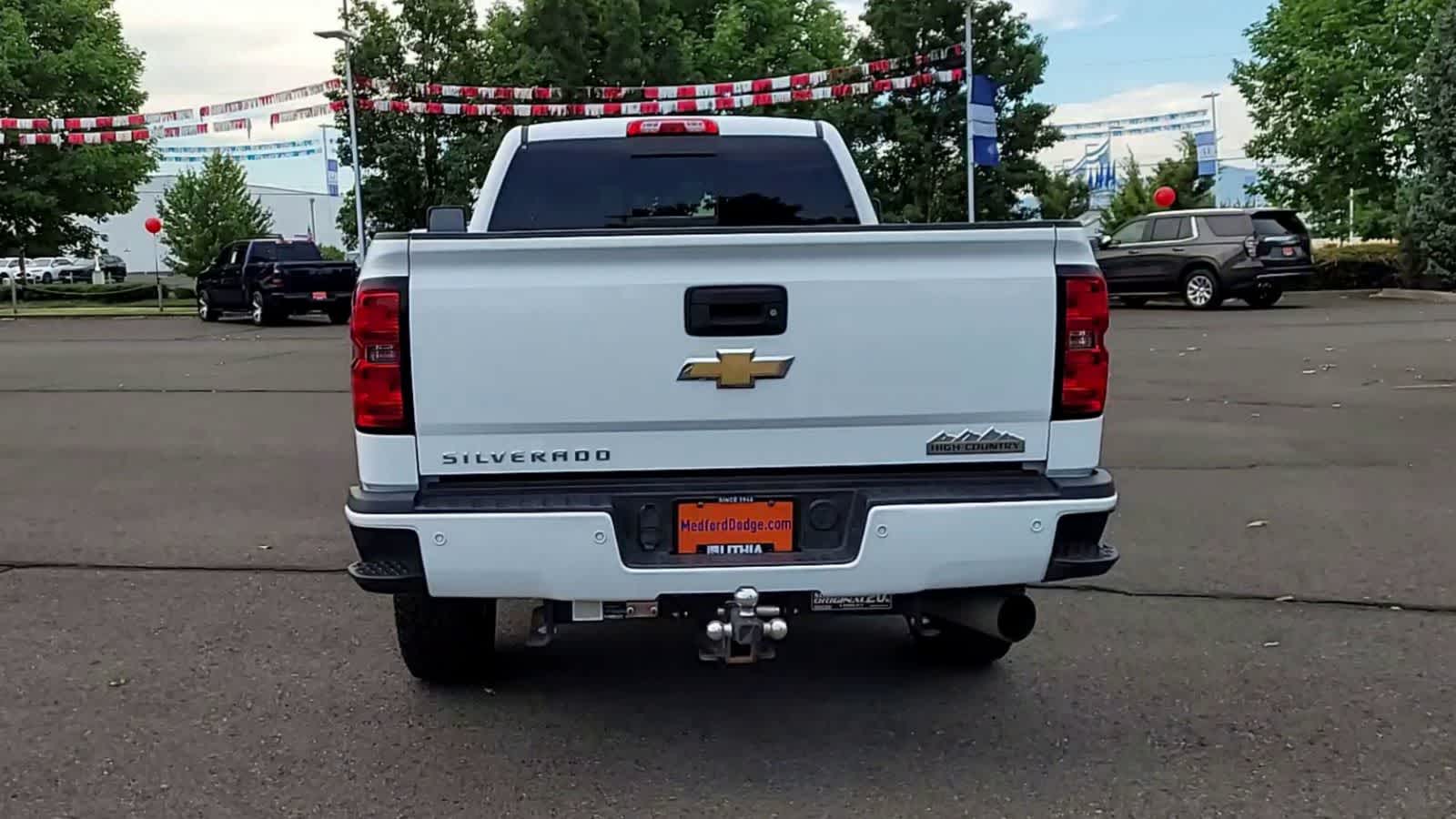 Thumbnail: 2015 Chevrolet Silverado 3500 - 7