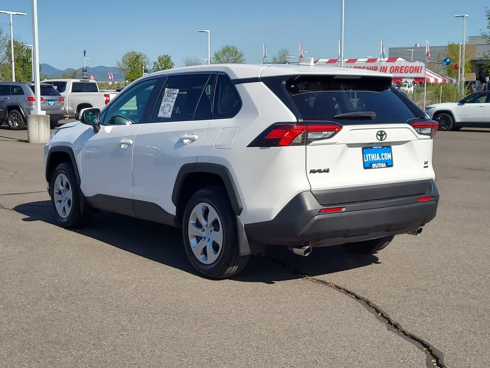 Thumbnail: 2025 Toyota RAV4 - 12