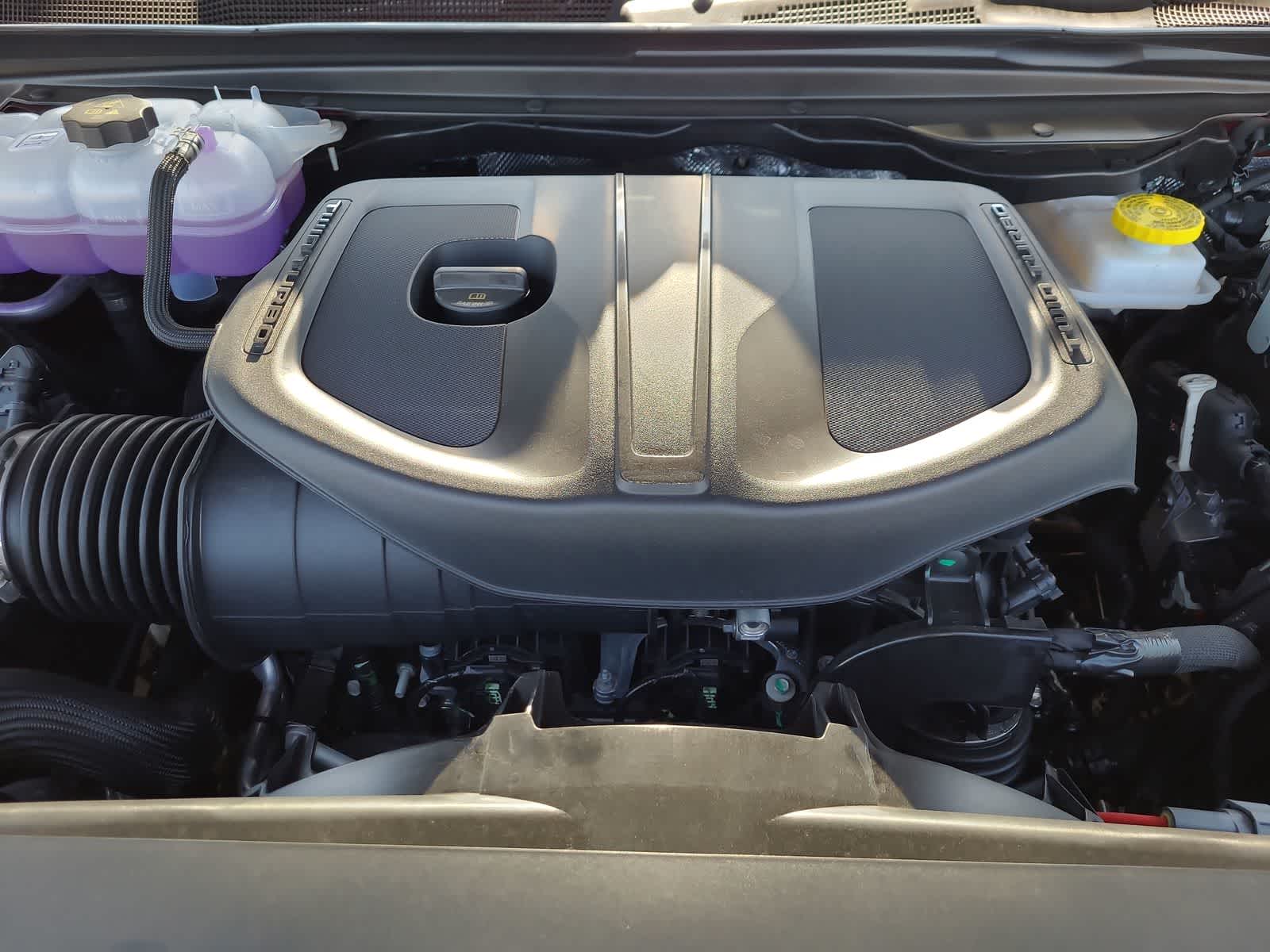 Thumbnail: 2025 RAM 1500 - 17