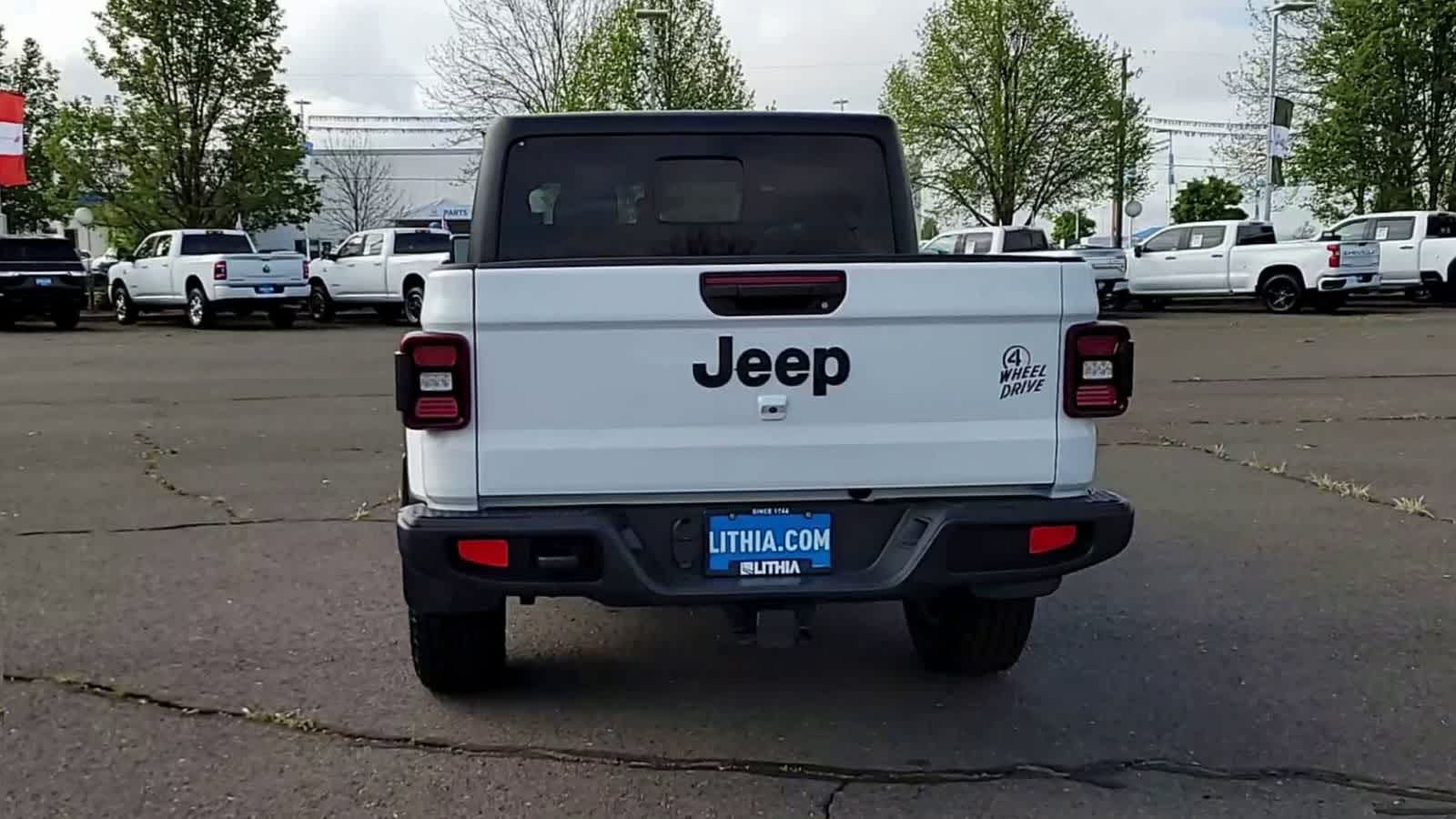 Thumbnail: 2022 Jeep Gladiator - 7