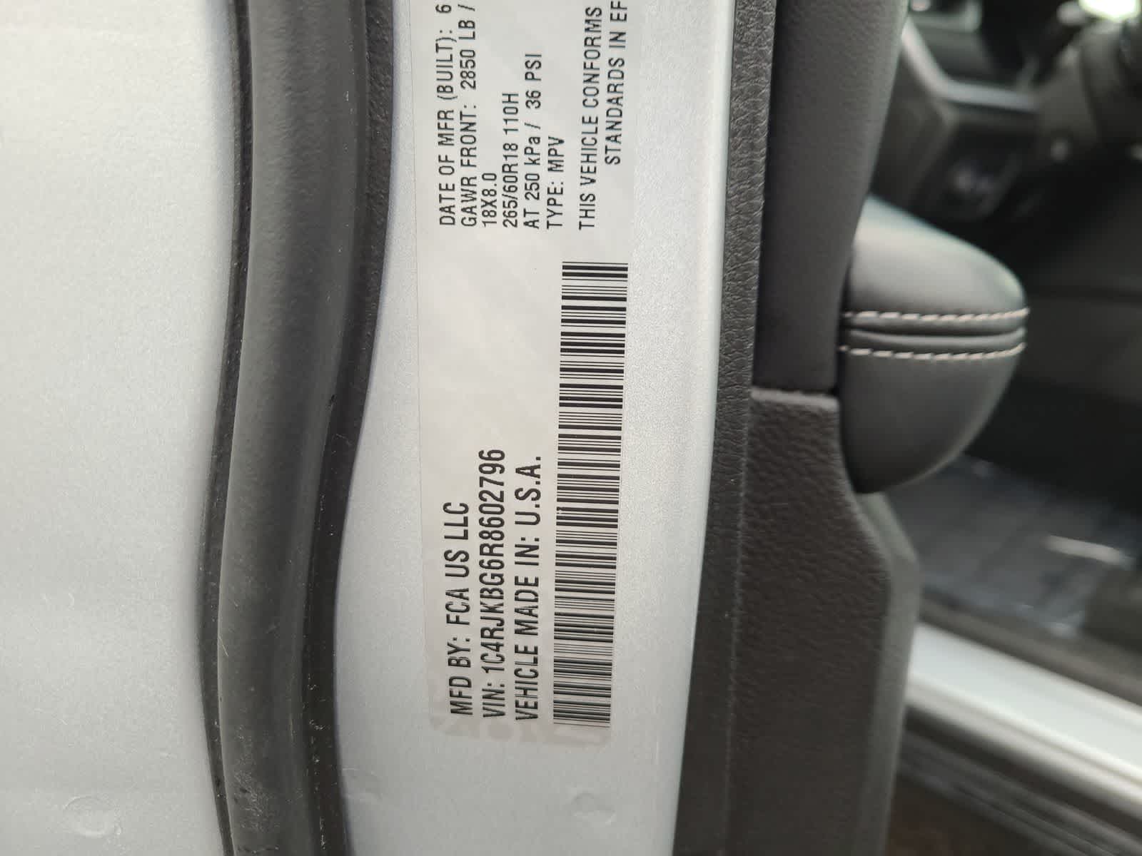 Thumbnail: 2024 Jeep Grand Cherokee L - 29