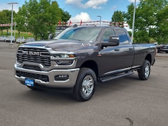 2025 Ram 2500 TRADESMAN CREW CAB 4X4 8' BOX Pickup Medford, OR