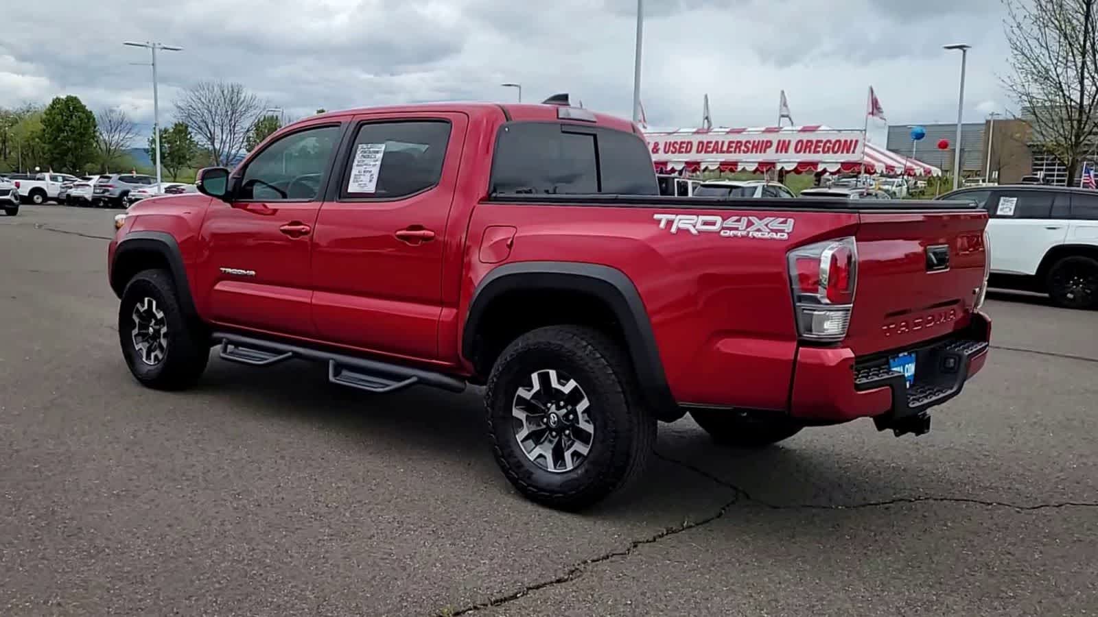 Thumbnail: 2022 Toyota Tacoma - 6