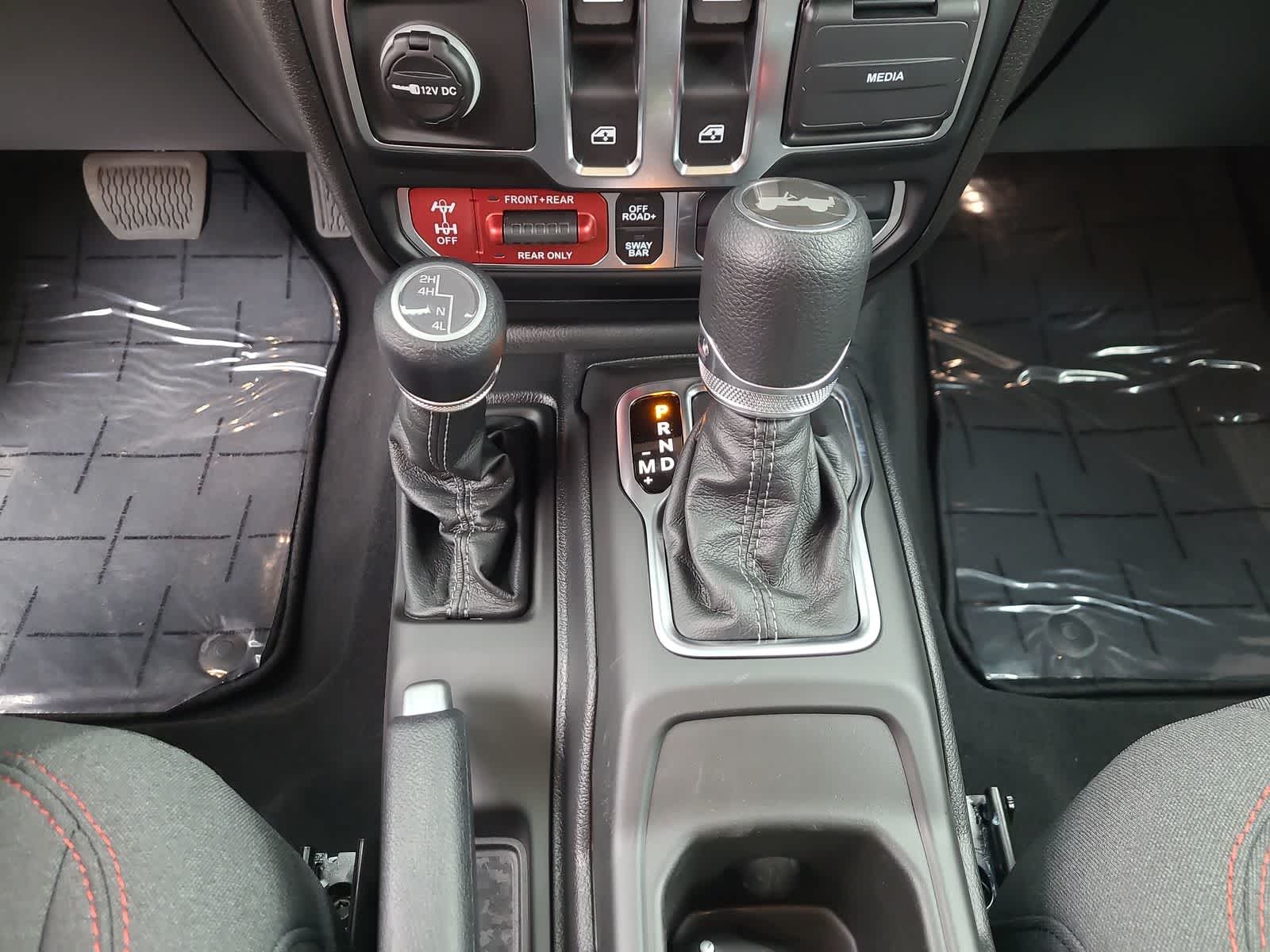 Thumbnail: 2026 Jeep Wrangler - 25