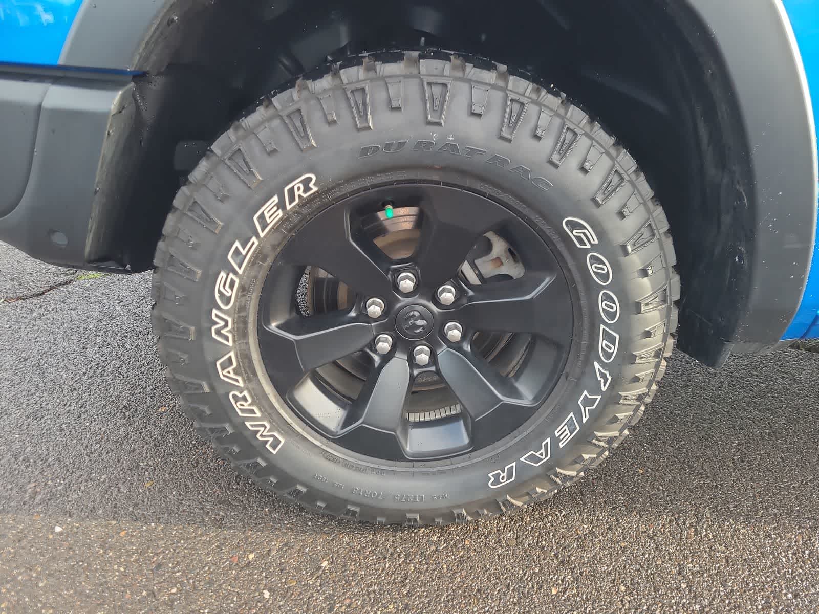 Thumbnail: 2023 RAM 1500 - 16