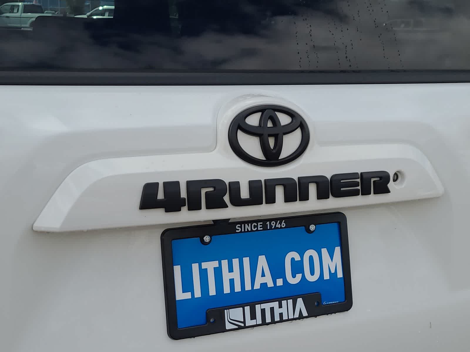 Thumbnail: 2021 Toyota 4Runner - 15