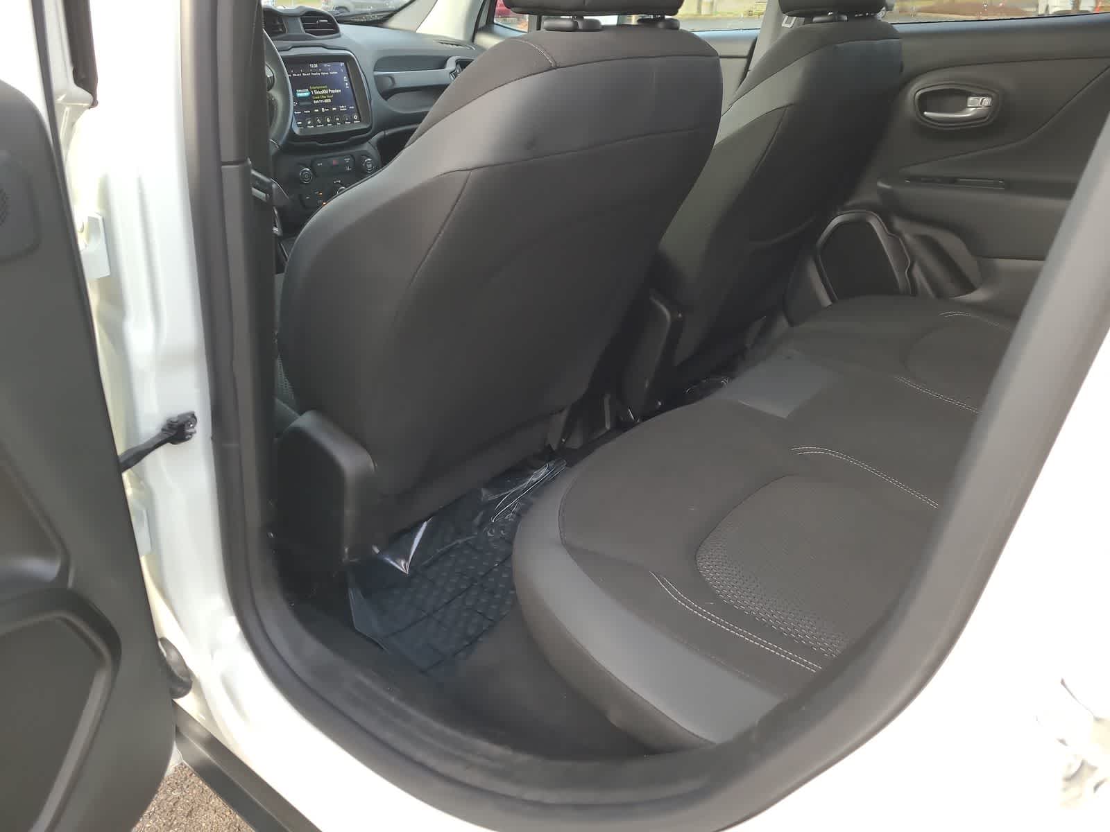 Thumbnail: 2023 Jeep Renegade - 20