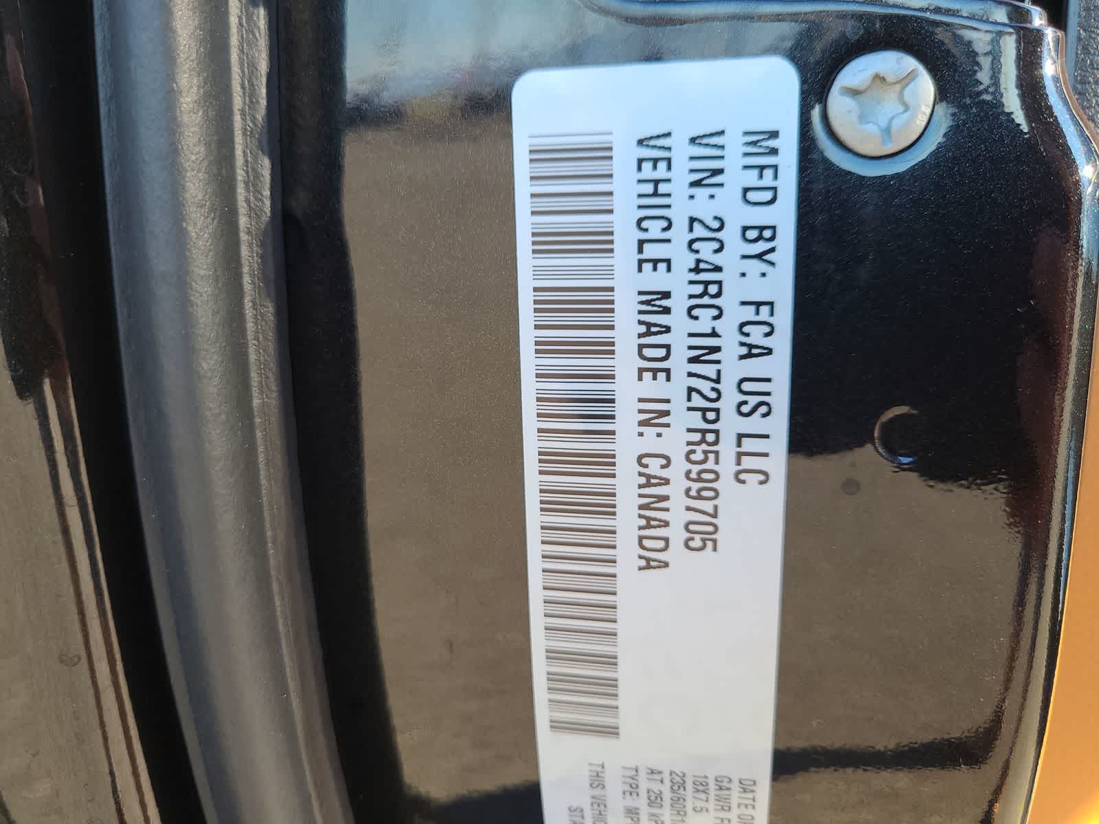 Thumbnail: 2023 Chrysler Pacifica - 29