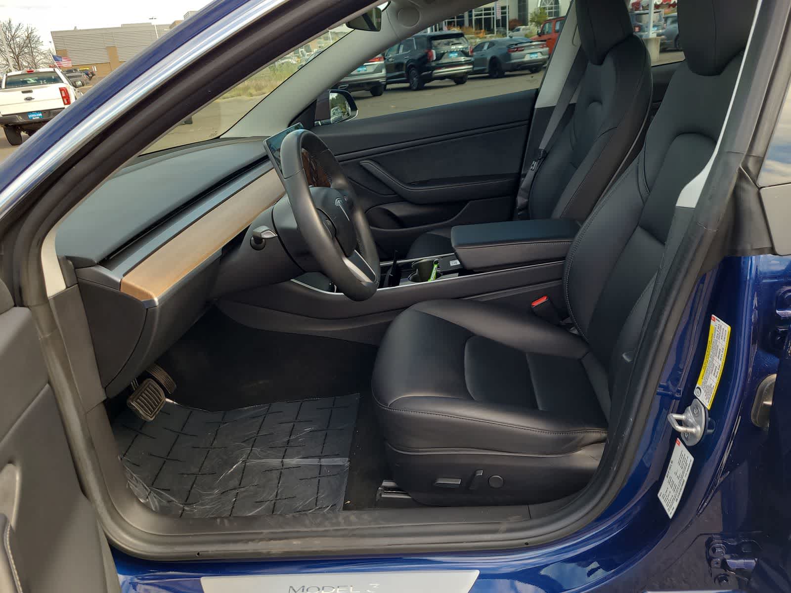 Thumbnail: 2018 Tesla Model 3 - 19