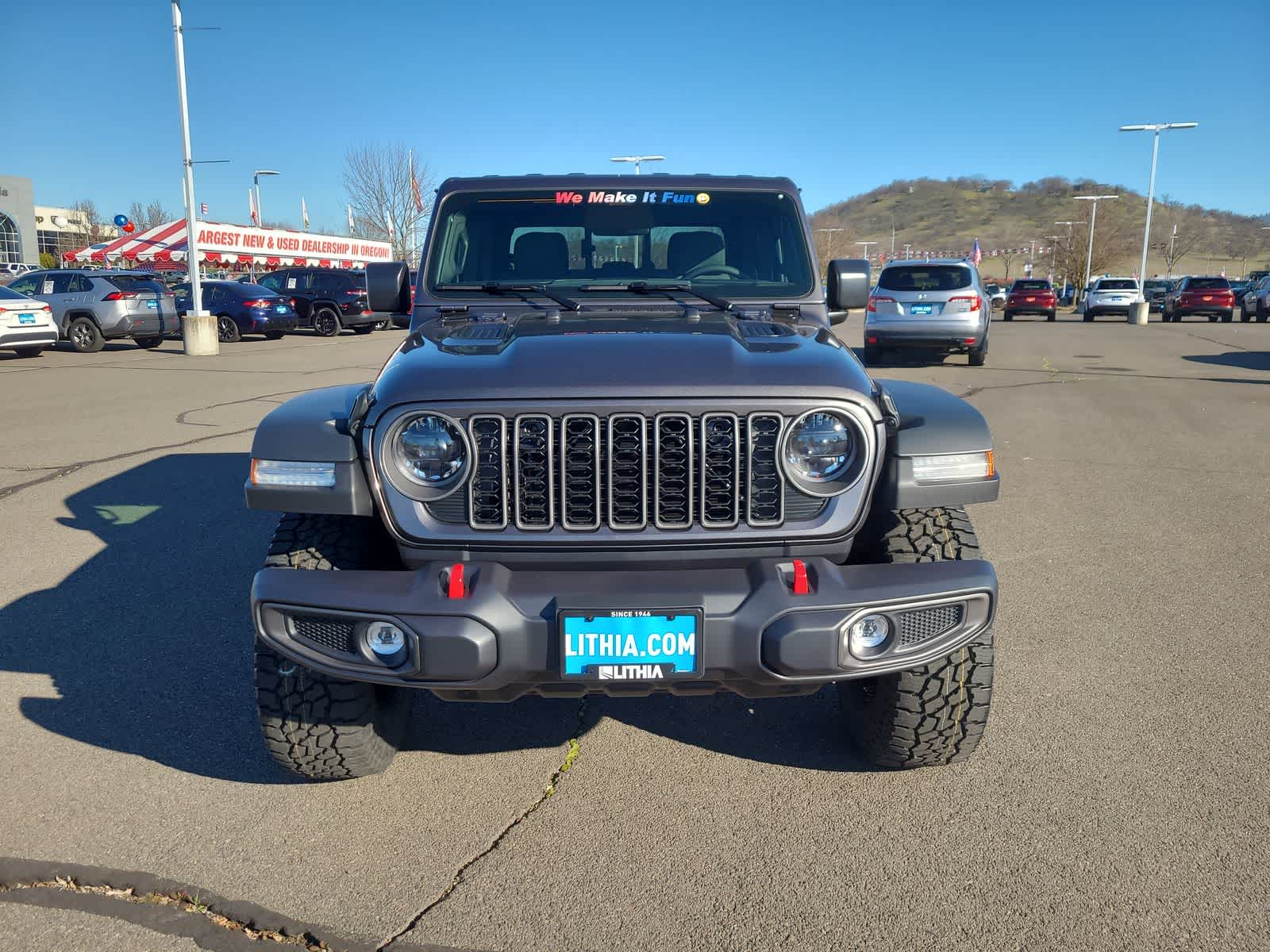 Thumbnail: 2026 Jeep Gladiator - 14