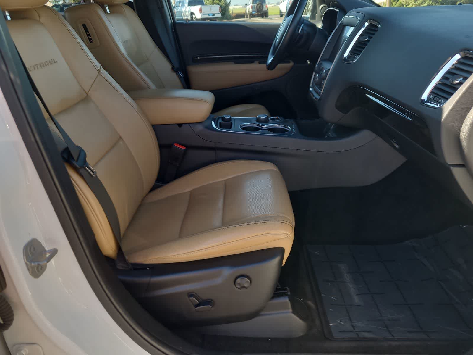 Thumbnail: 2015 Dodge Durango - 22