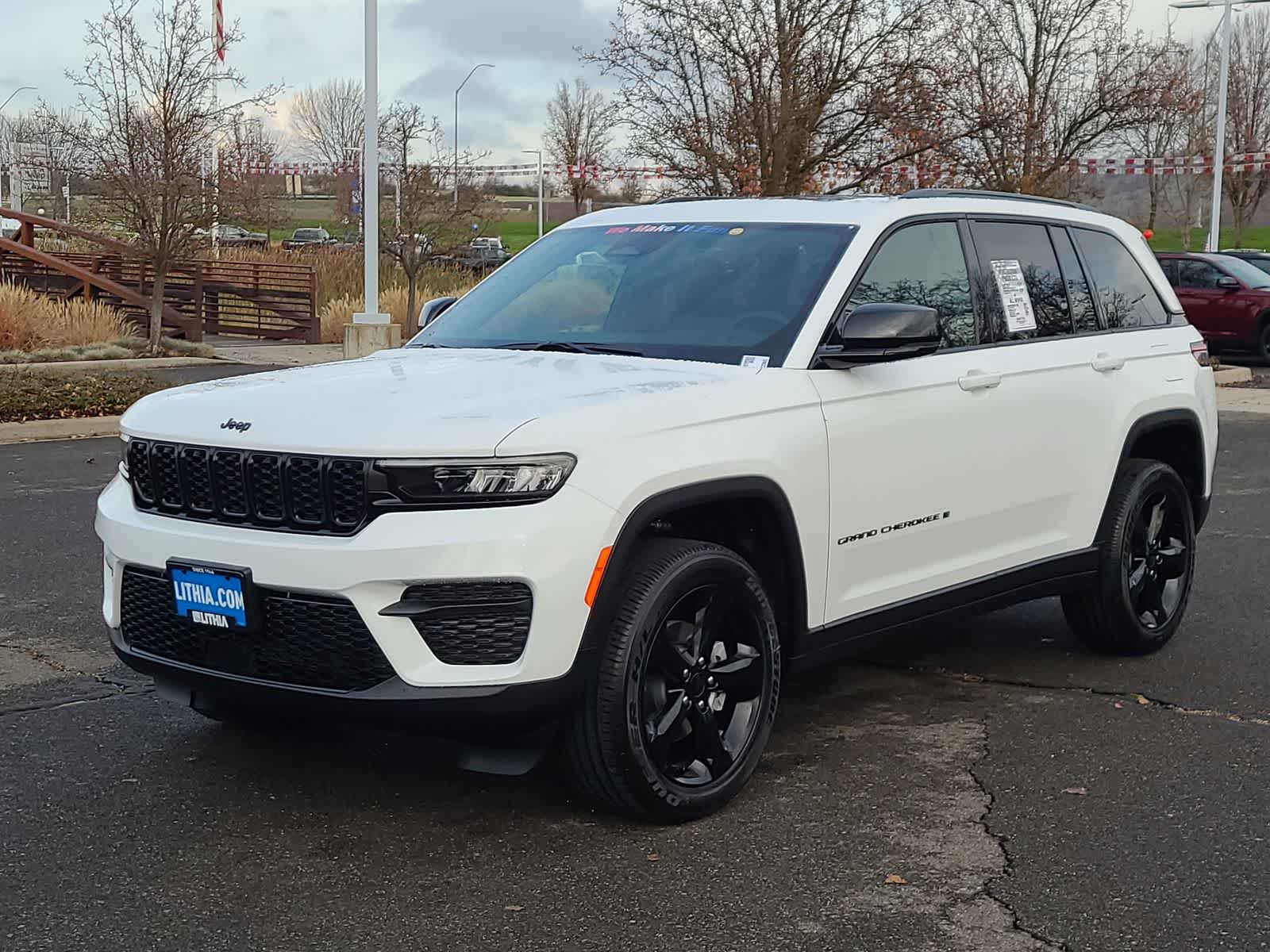 2025 Jeep Grand Cherokee Altitude's photo