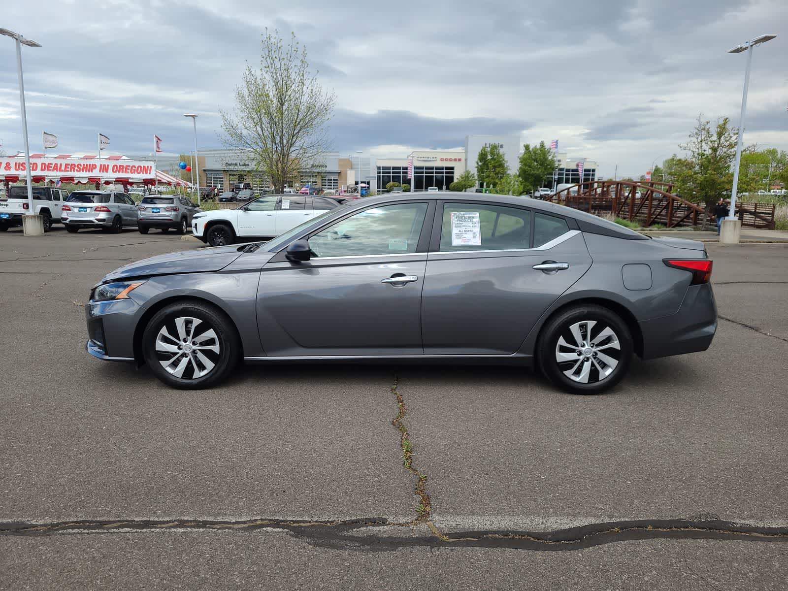 Thumbnail: 2025 Nissan Altima - 11