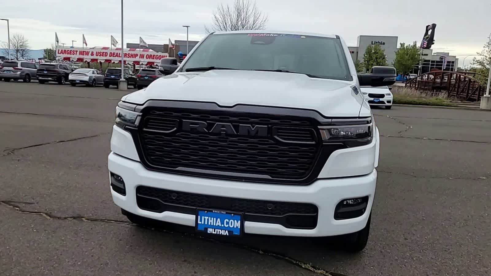 Thumbnail: 2026 RAM 1500 - 3