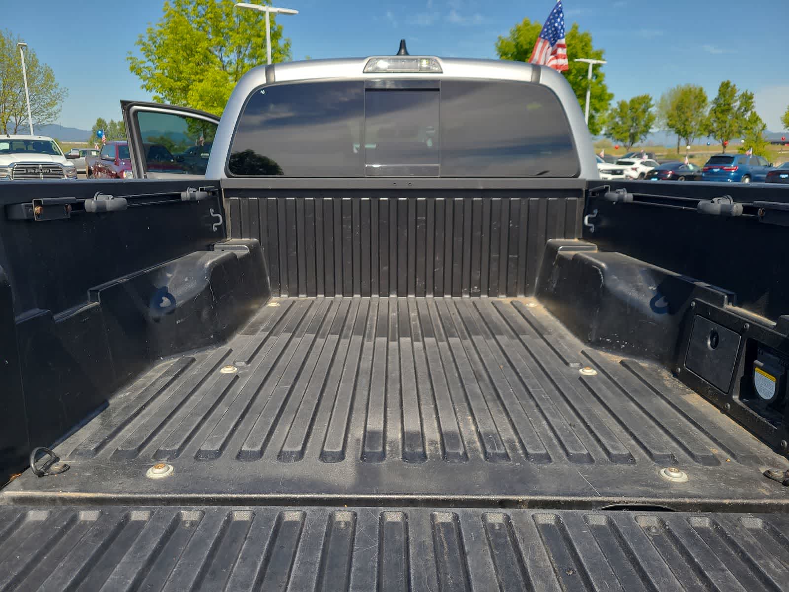 Thumbnail: 2021 Toyota Tacoma - 27