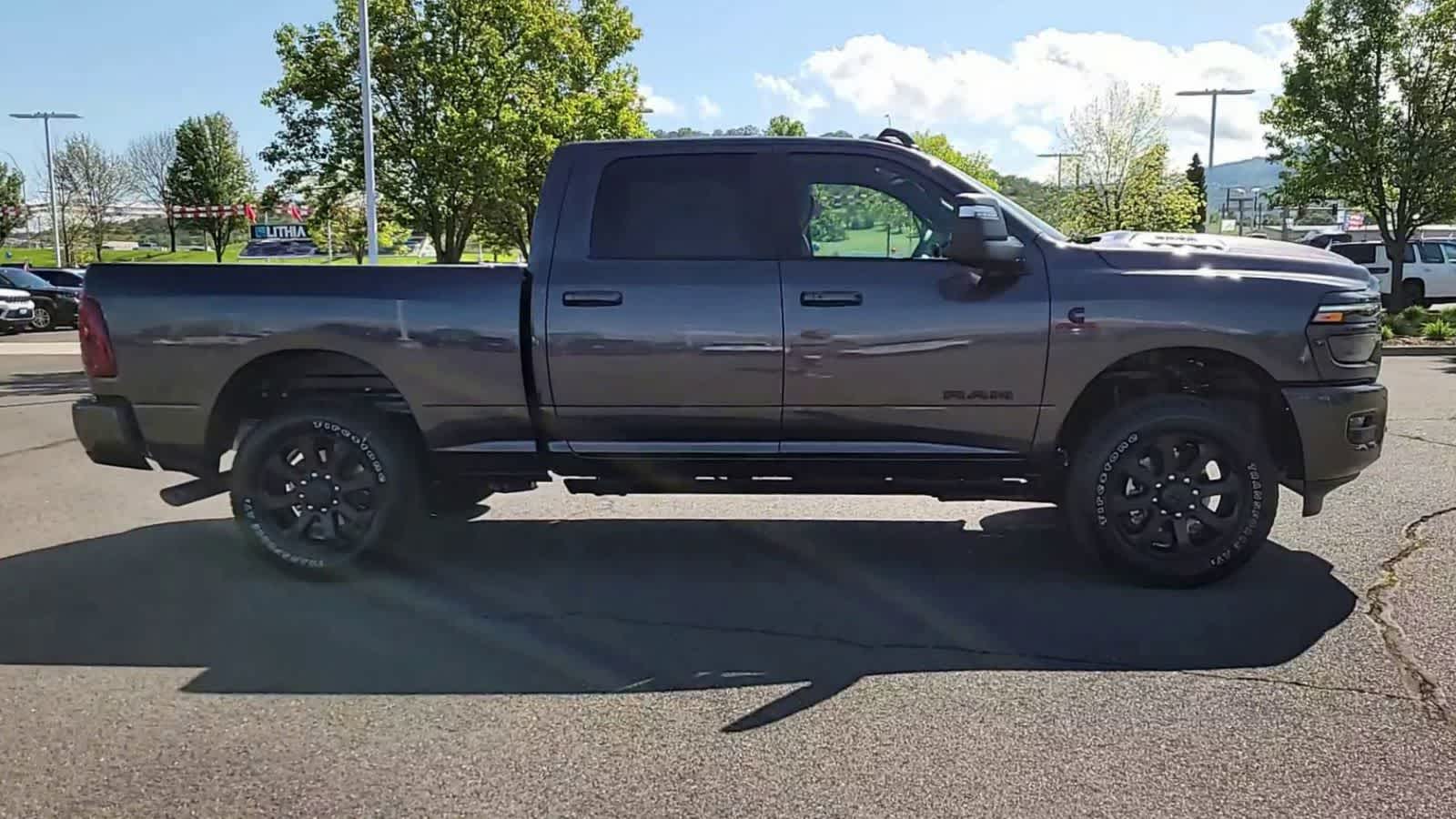 Thumbnail: 2026 RAM 2500 - 9