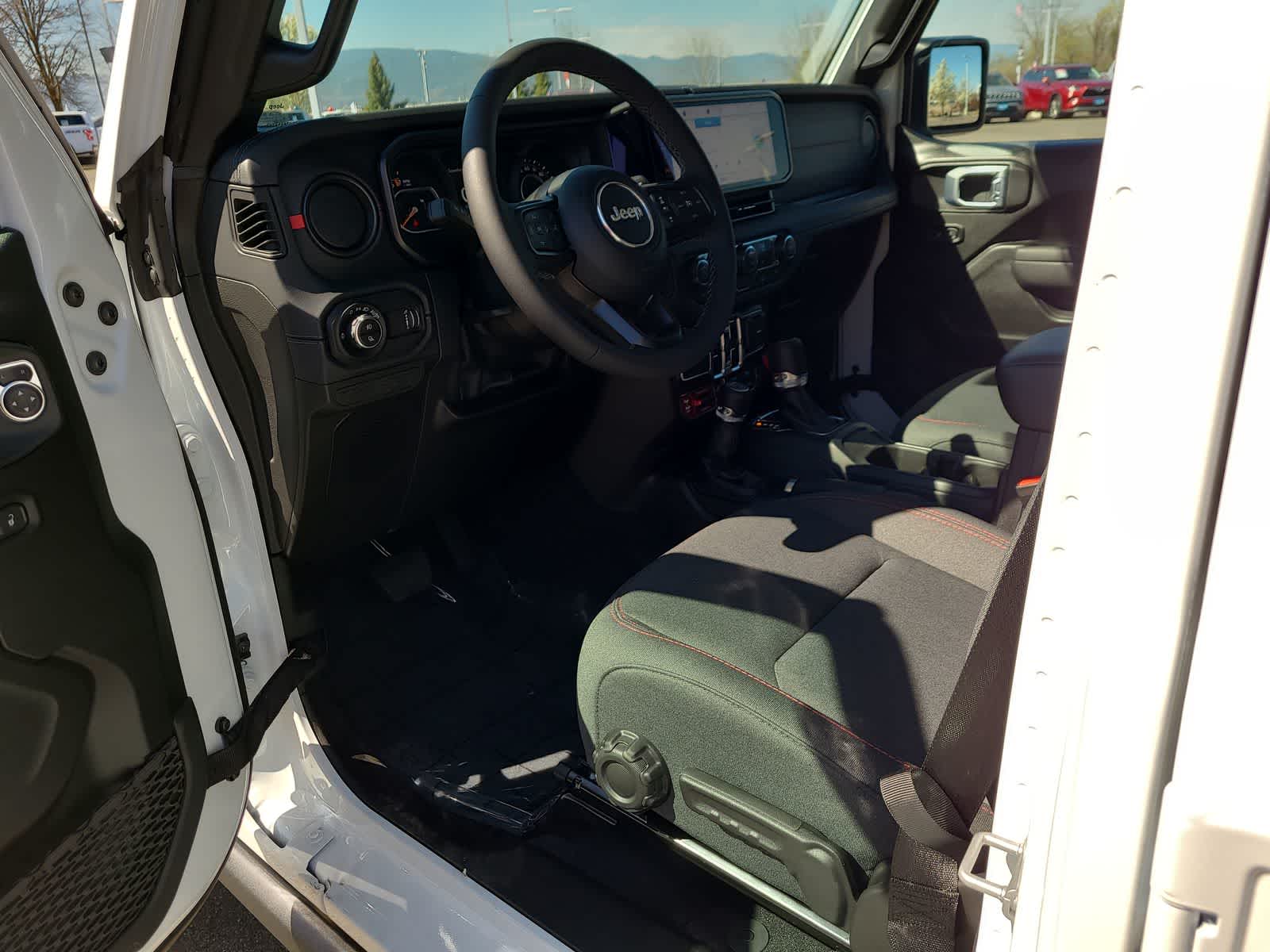 Thumbnail: 2026 Jeep Gladiator - 10