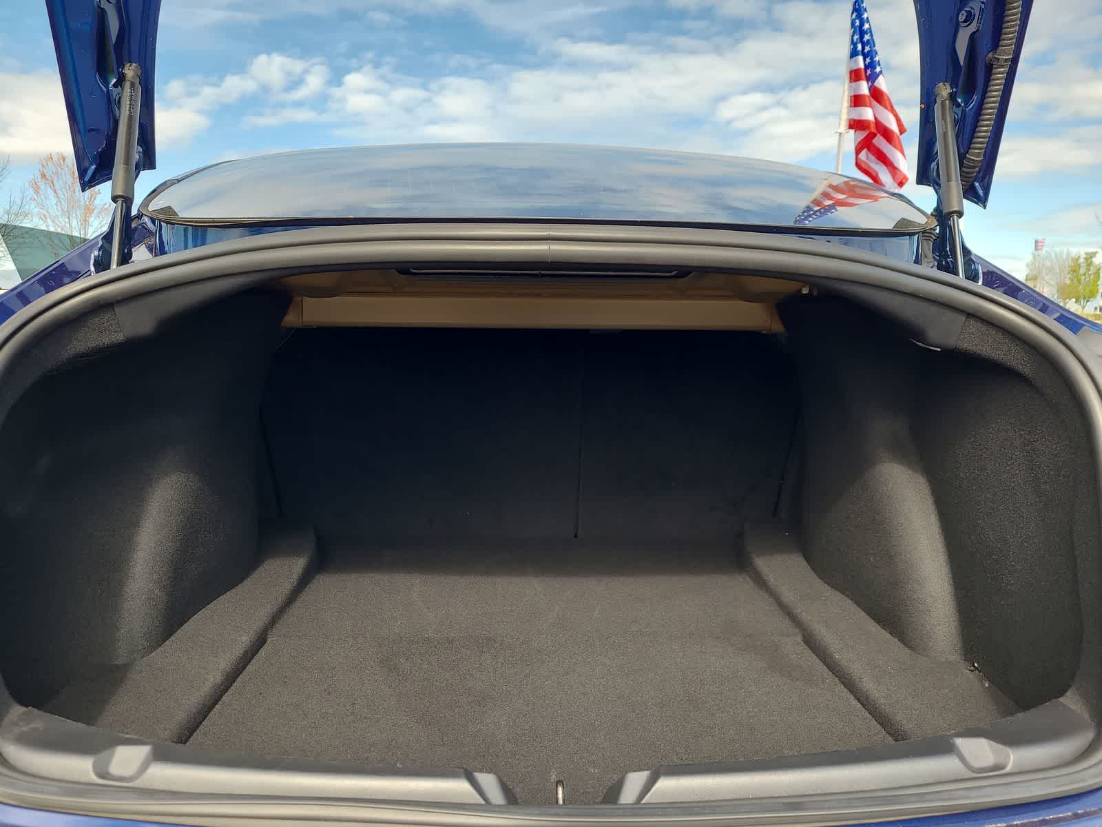 Thumbnail: 2018 Tesla Model 3 - 27