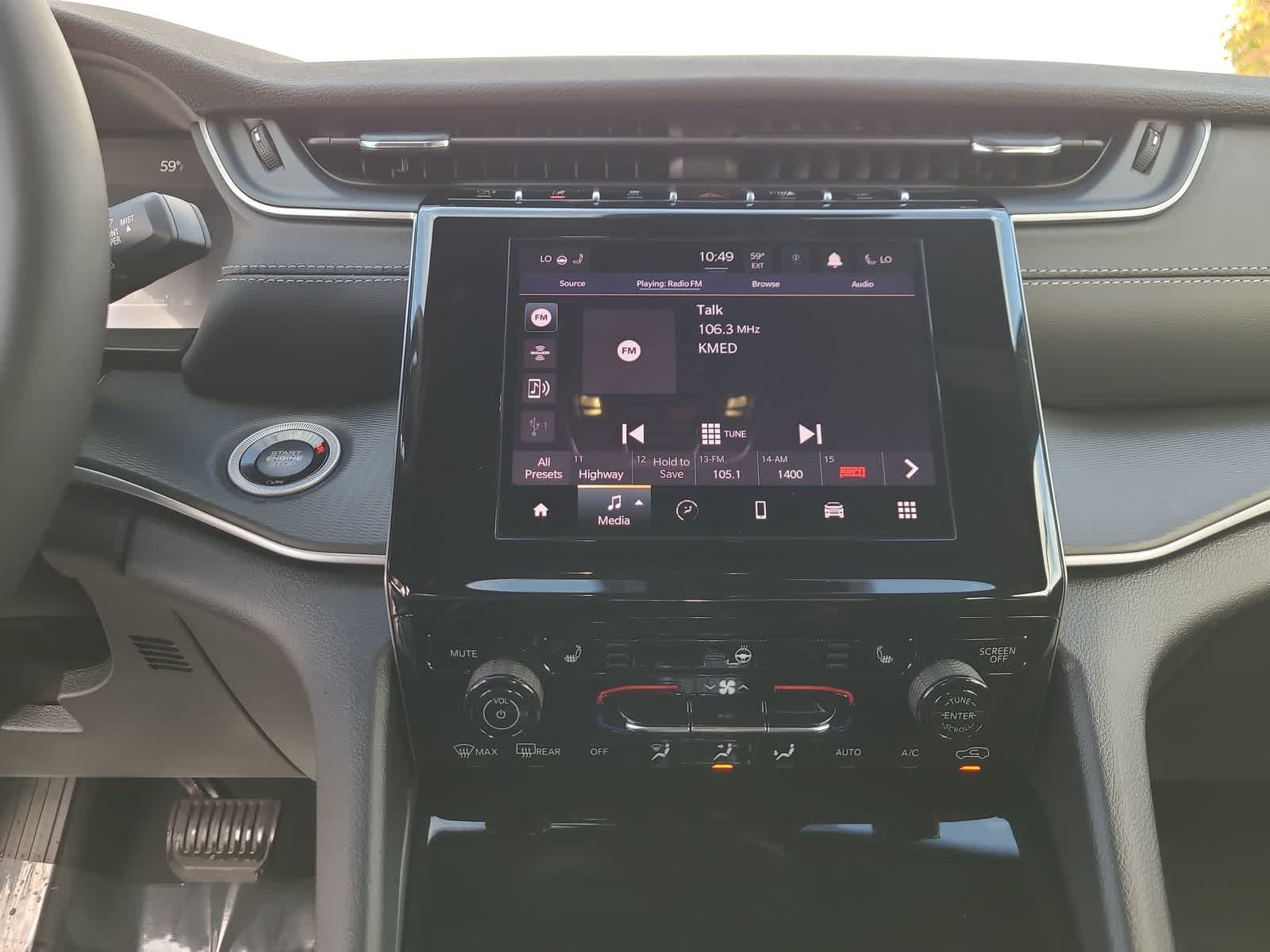 Thumbnail: 2025 Jeep Grand Cherokee - 24