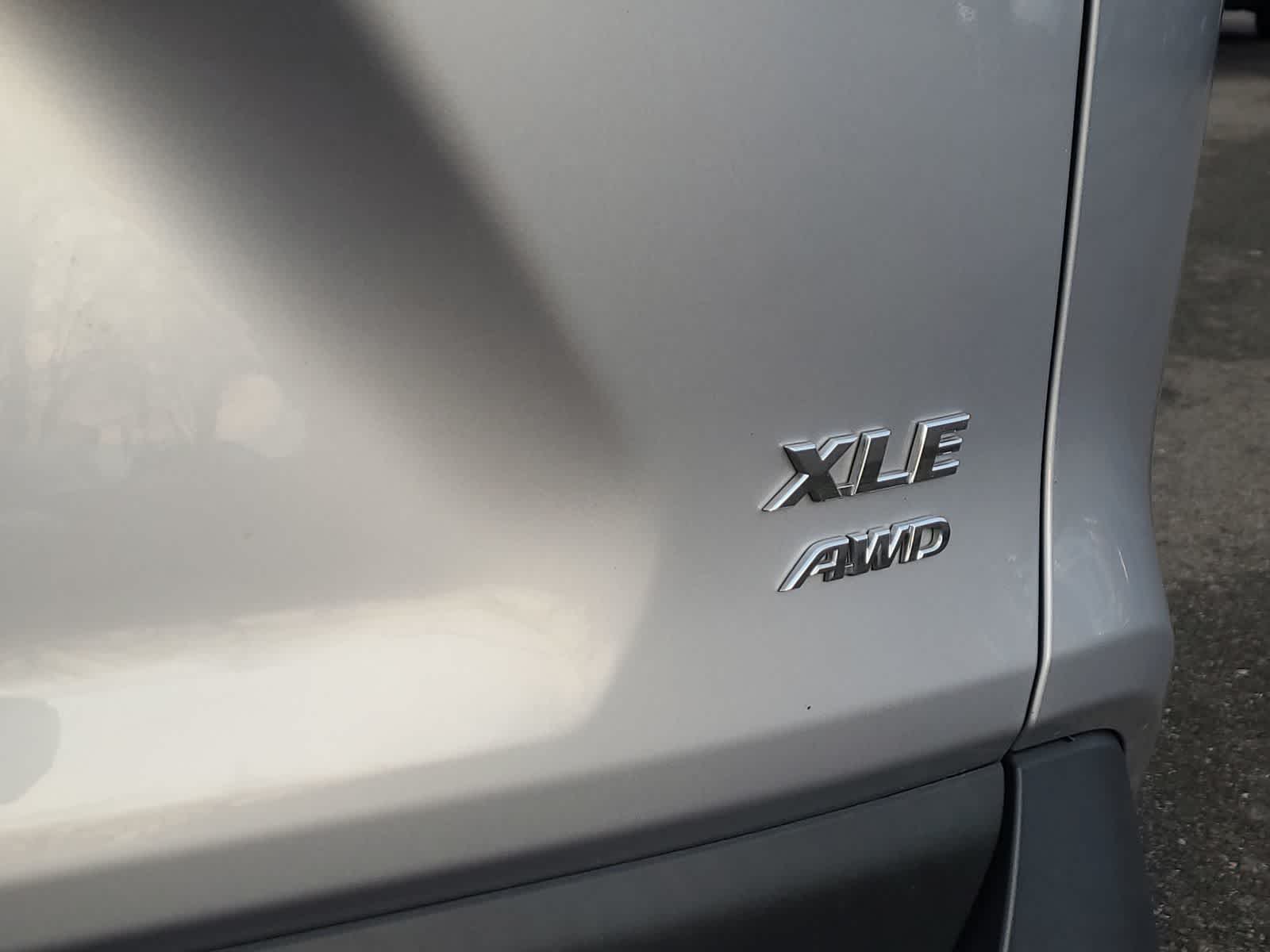 Thumbnail: 2024 Toyota RAV4 - 15