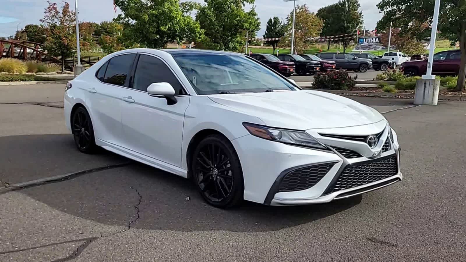 2021 Toyota Camry XSE photo 2