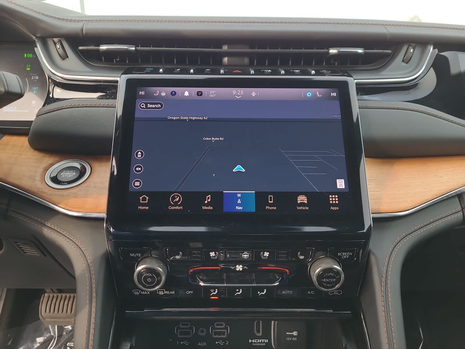 Thumbnail: 2023 Jeep Grand Cherokee - 24