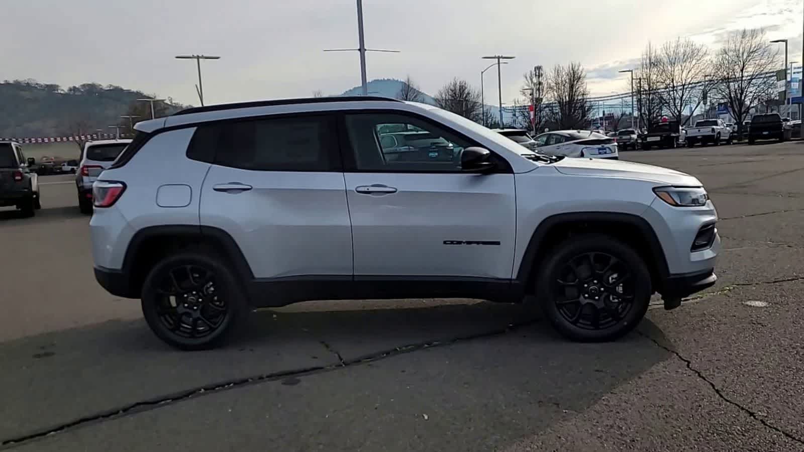 Thumbnail: 2026 Jeep Compass - 9