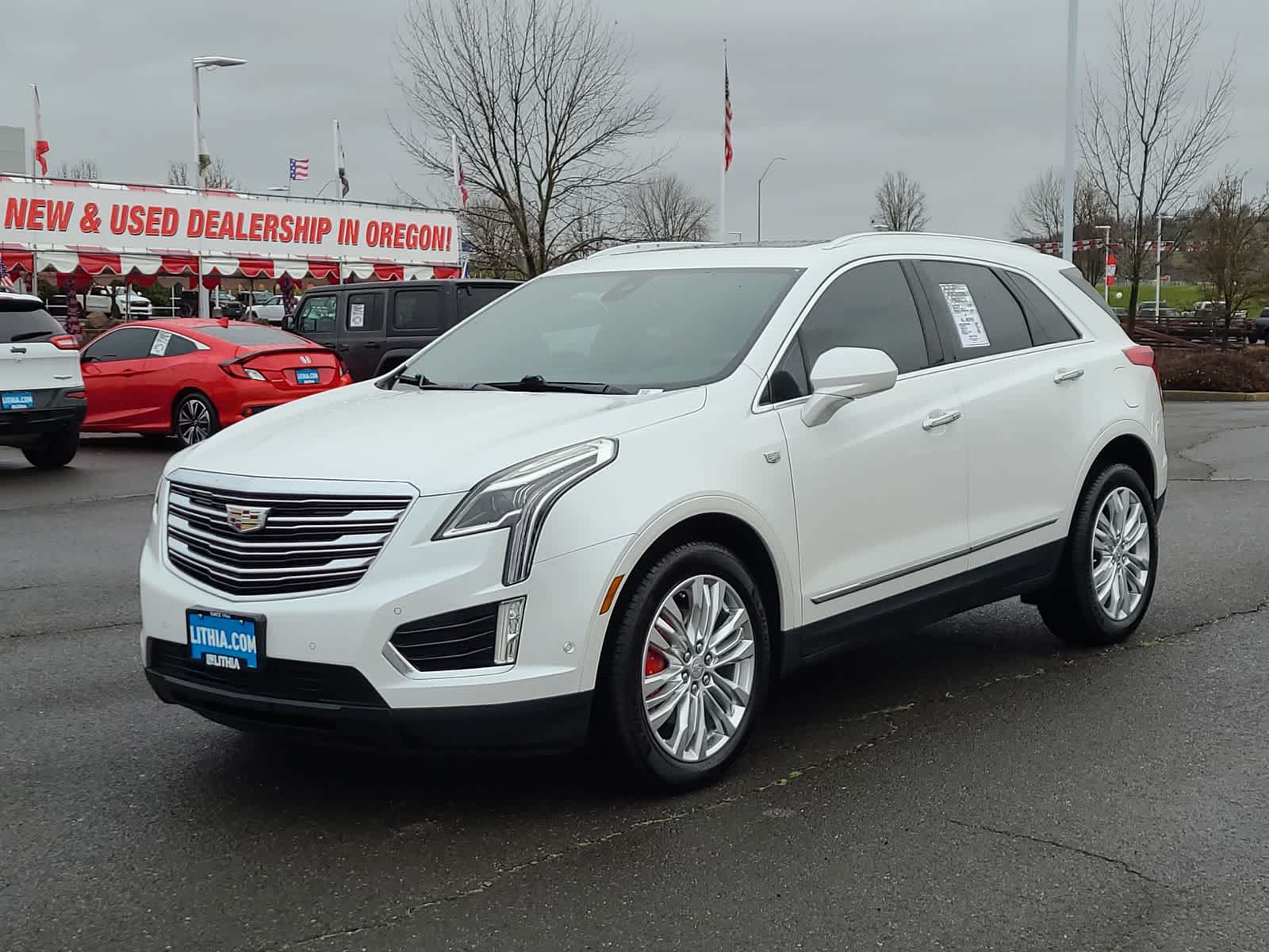 Thumbnail: 2017 Cadillac XT5 - 1