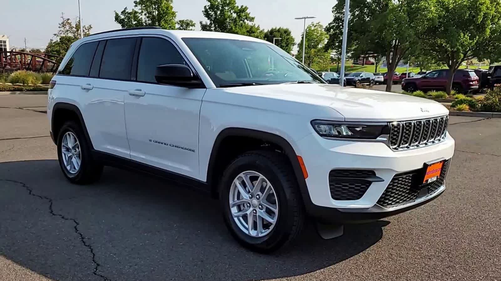 Thumbnail: 2025 Jeep Grand Cherokee - 2