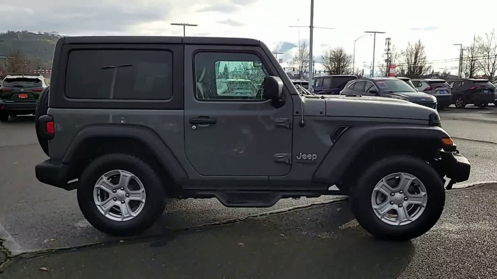 Thumbnail: 2020 Jeep Wrangler - 9