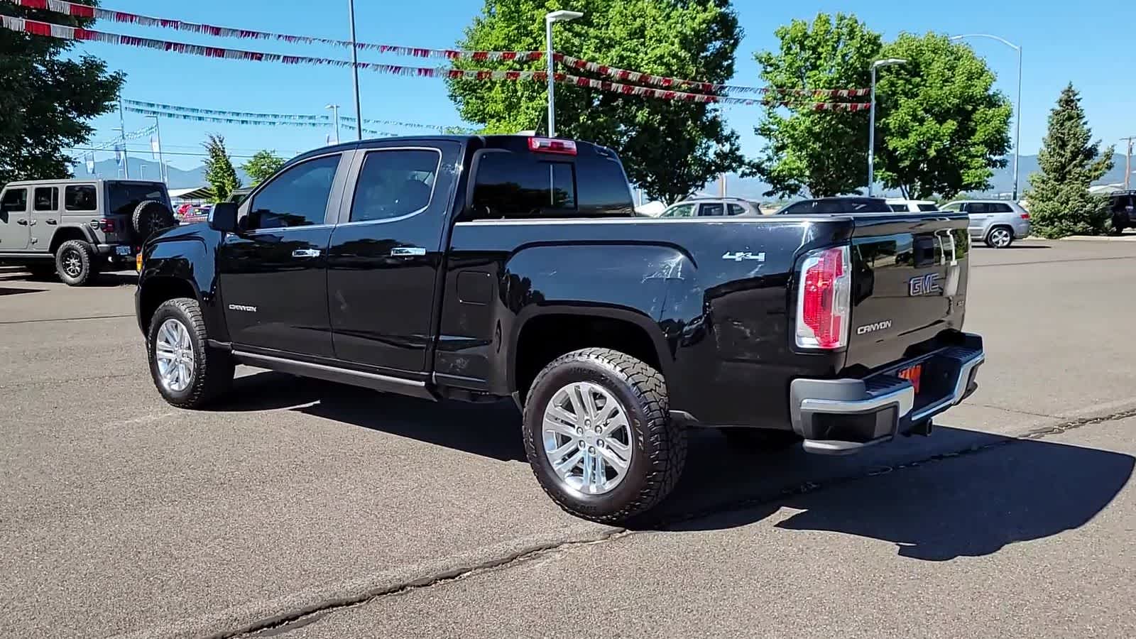 Thumbnail: 2016 GMC Canyon - 6