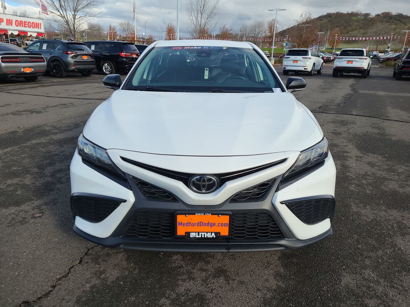 Thumbnail: 2023 Toyota Camry - 14