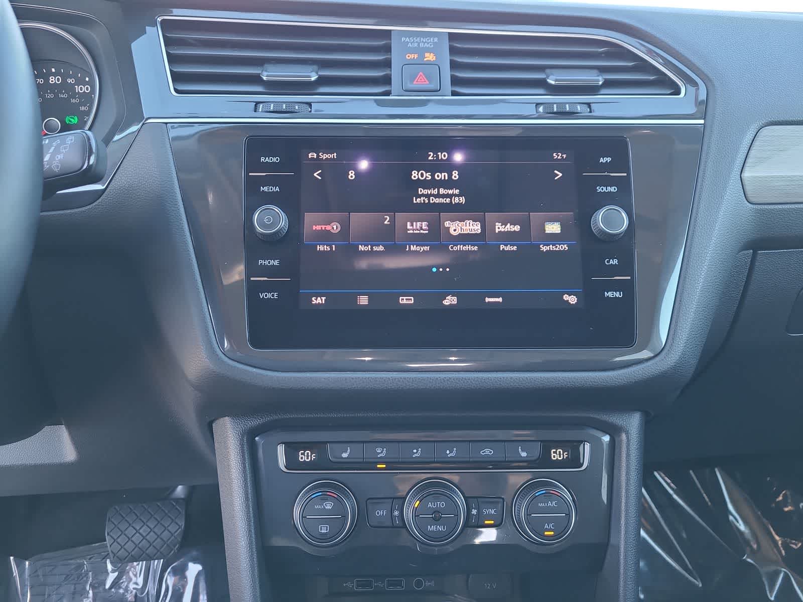 Thumbnail: 2019 Volkswagen Tiguan - 24