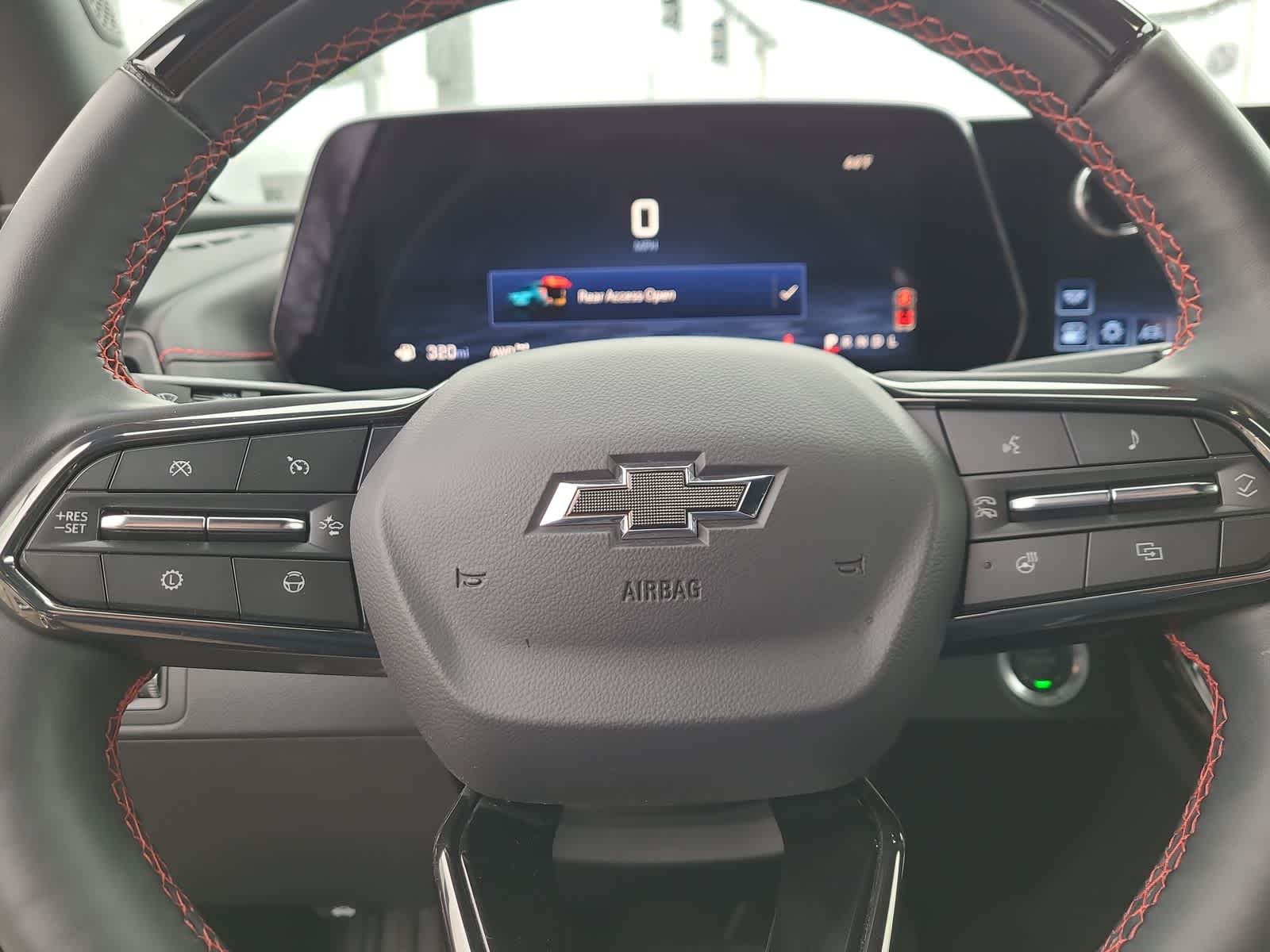 Thumbnail: 2025 Chevrolet Traverse - 23