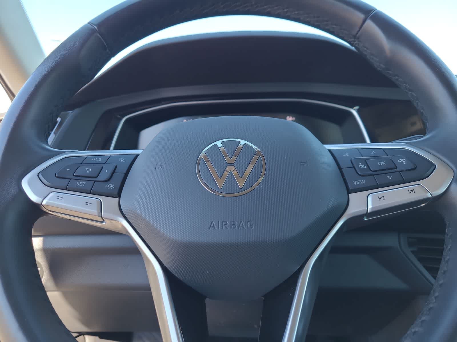 Thumbnail: 2024 Volkswagen Jetta - 23