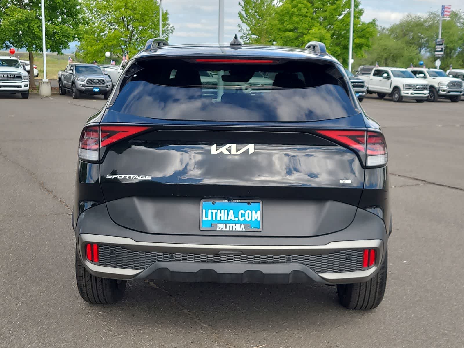 Thumbnail: 2023 Kia Sportage - 13