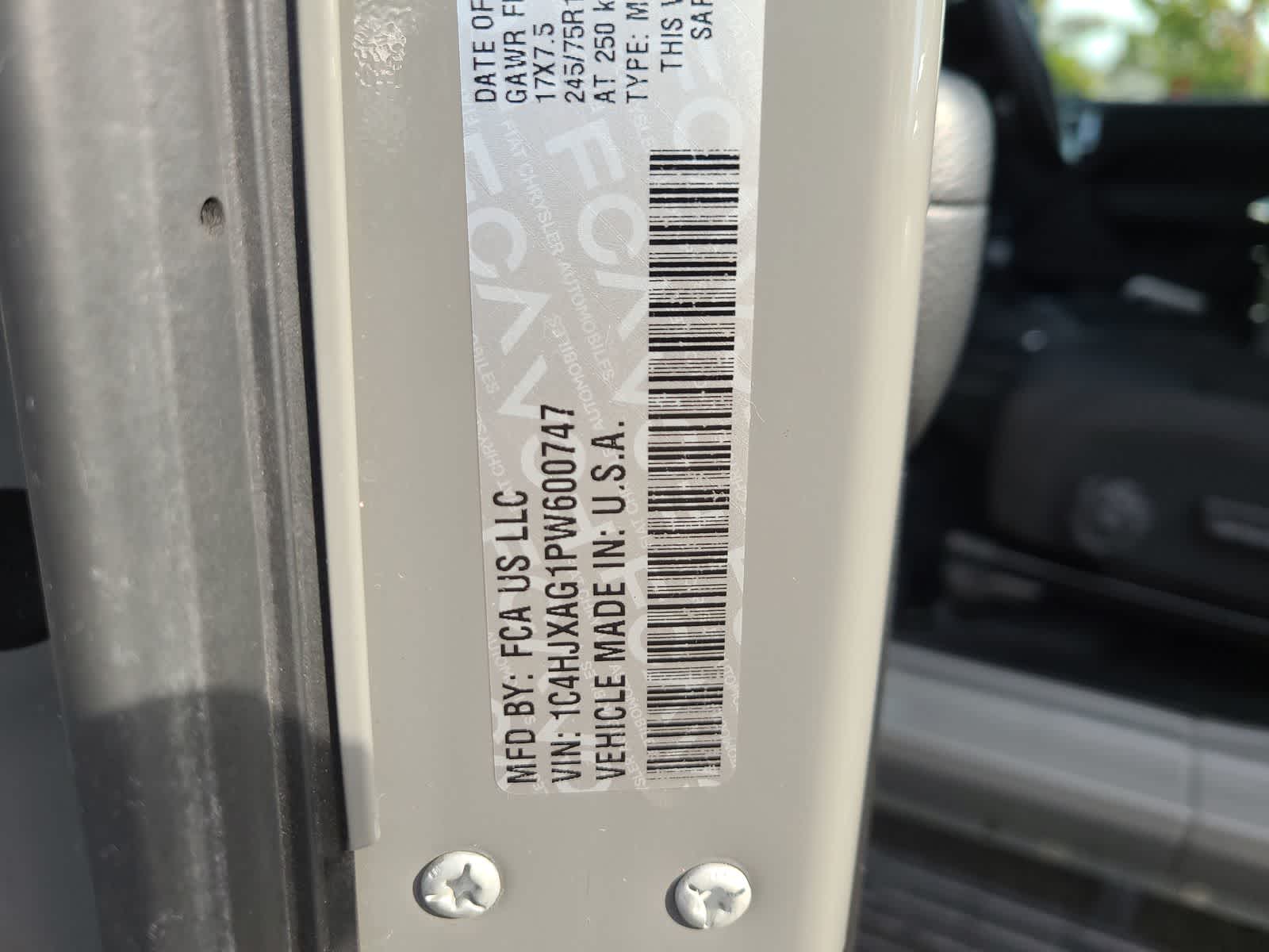 Thumbnail: 2023 Jeep Wrangler - 29