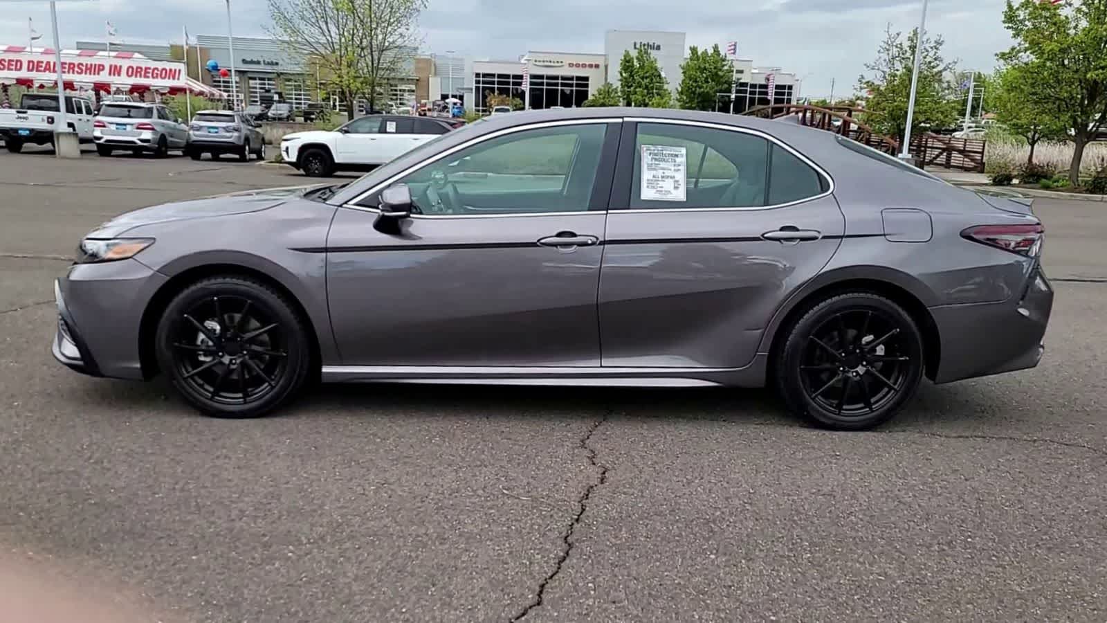 Thumbnail: 2023 Toyota Camry - 5