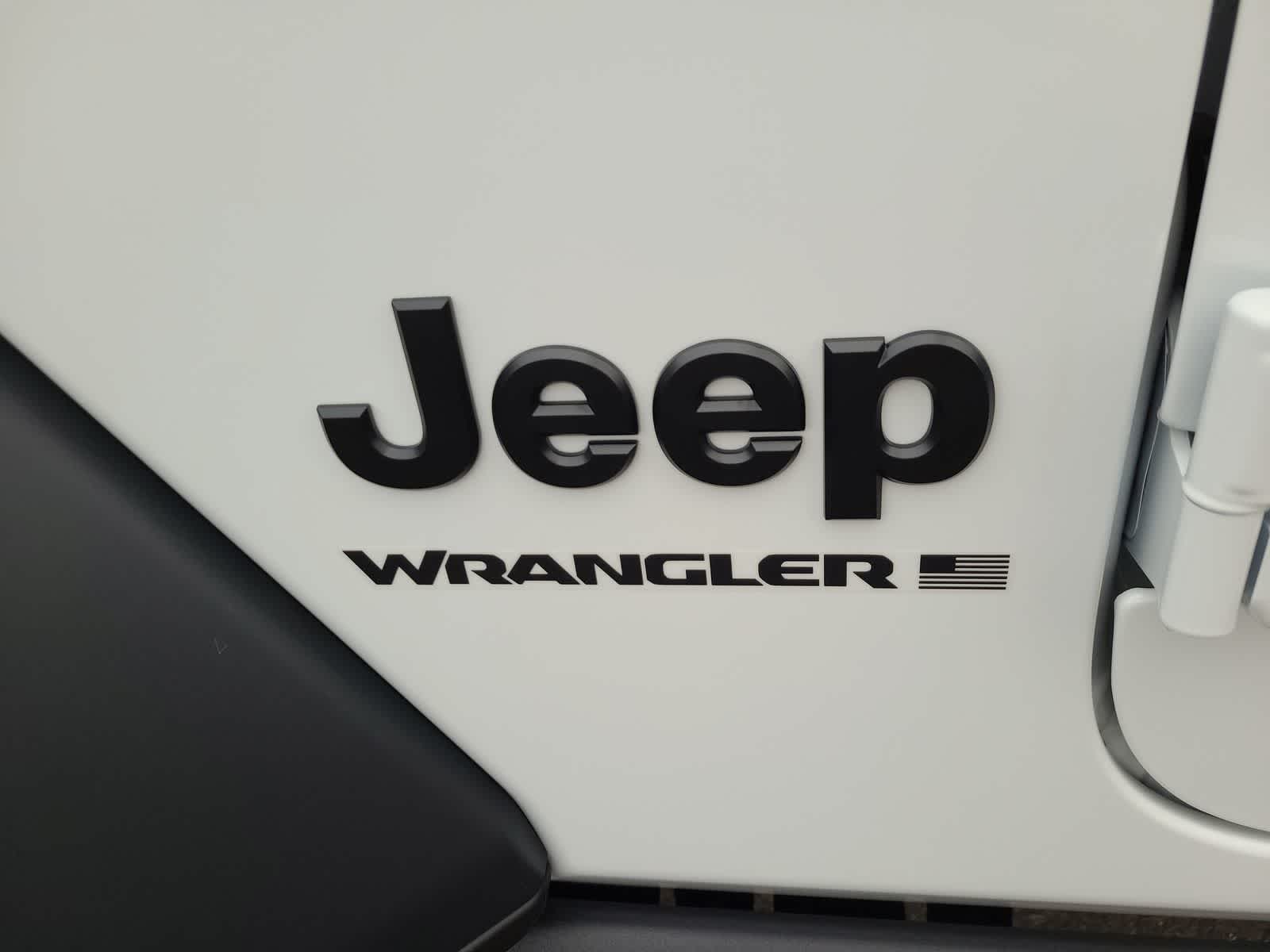 Thumbnail: 2026 Jeep Wrangler - 15