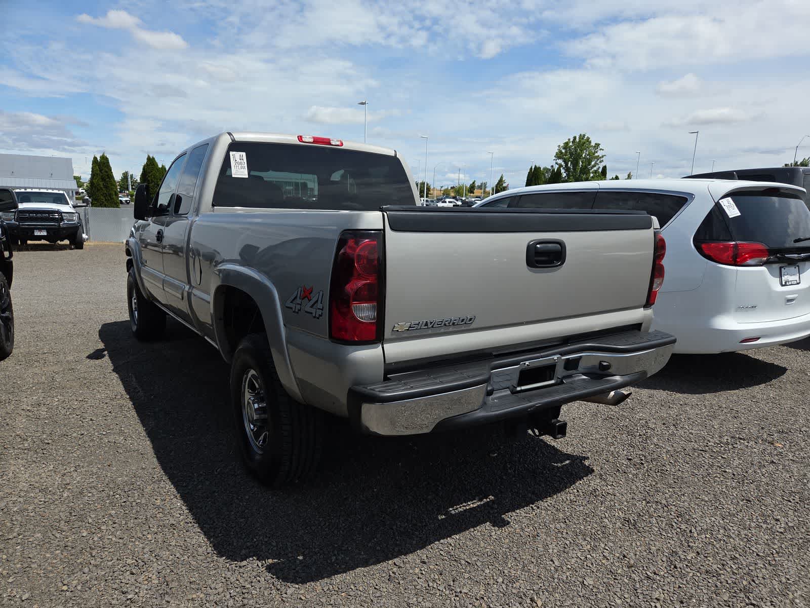 Thumbnail: 2007 Chevrolet Silverado 2500 - 3