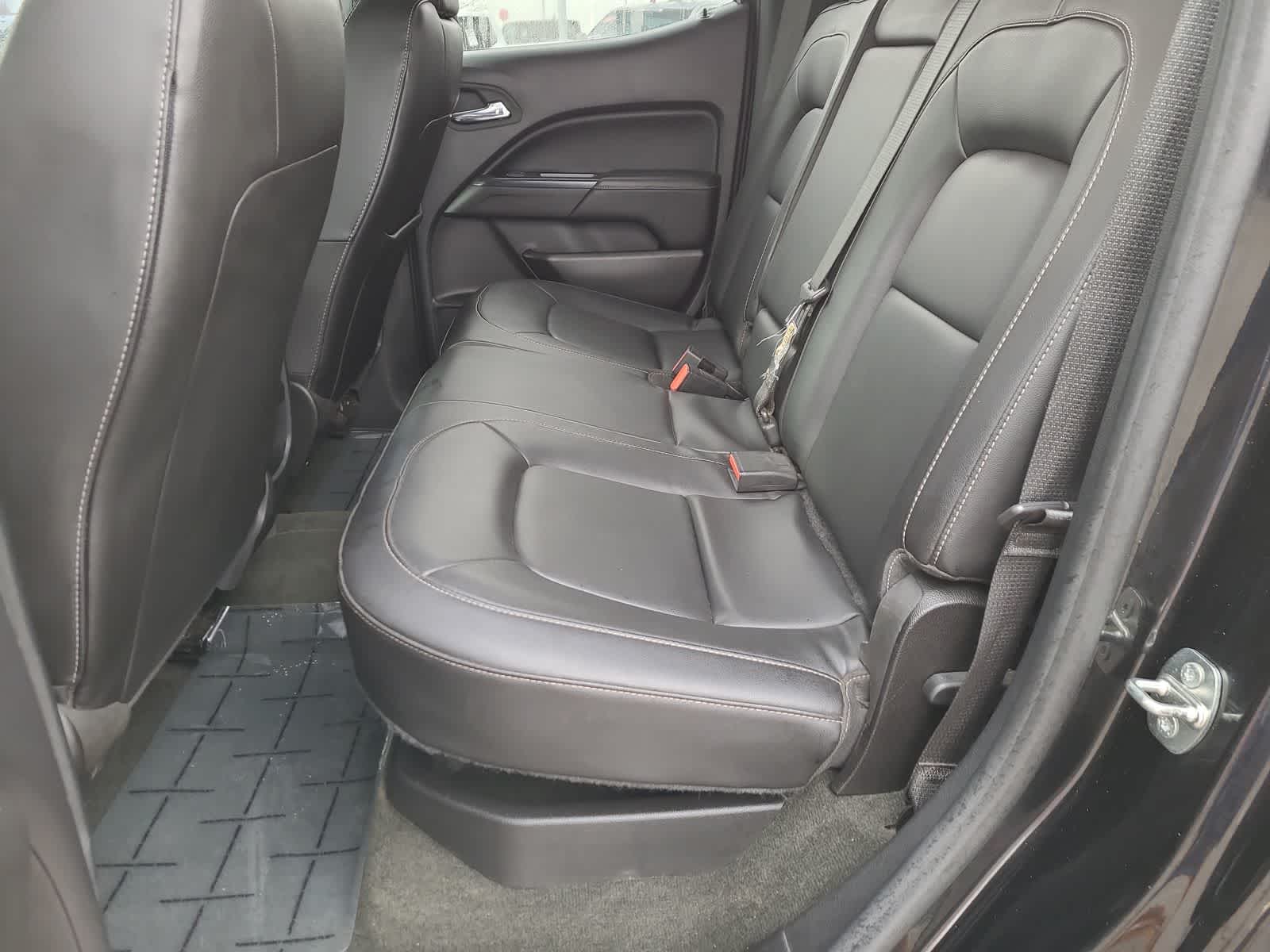 Thumbnail: 2016 GMC Canyon - 21