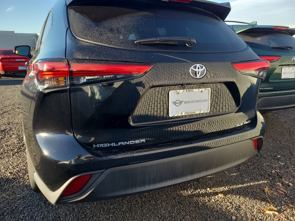 Used 2023 Toyota Highlander XLE SUV