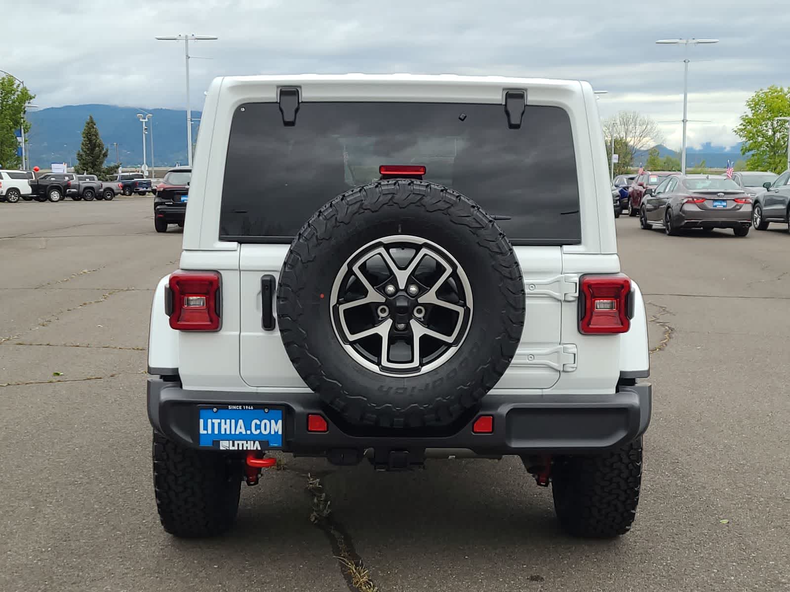 Thumbnail: 2026 Jeep Wrangler - 13