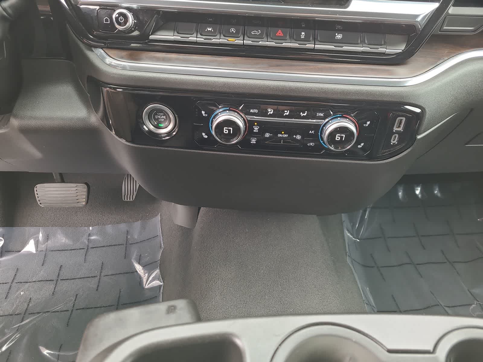 Thumbnail: 2024 GMC Sierra 1500 - 25