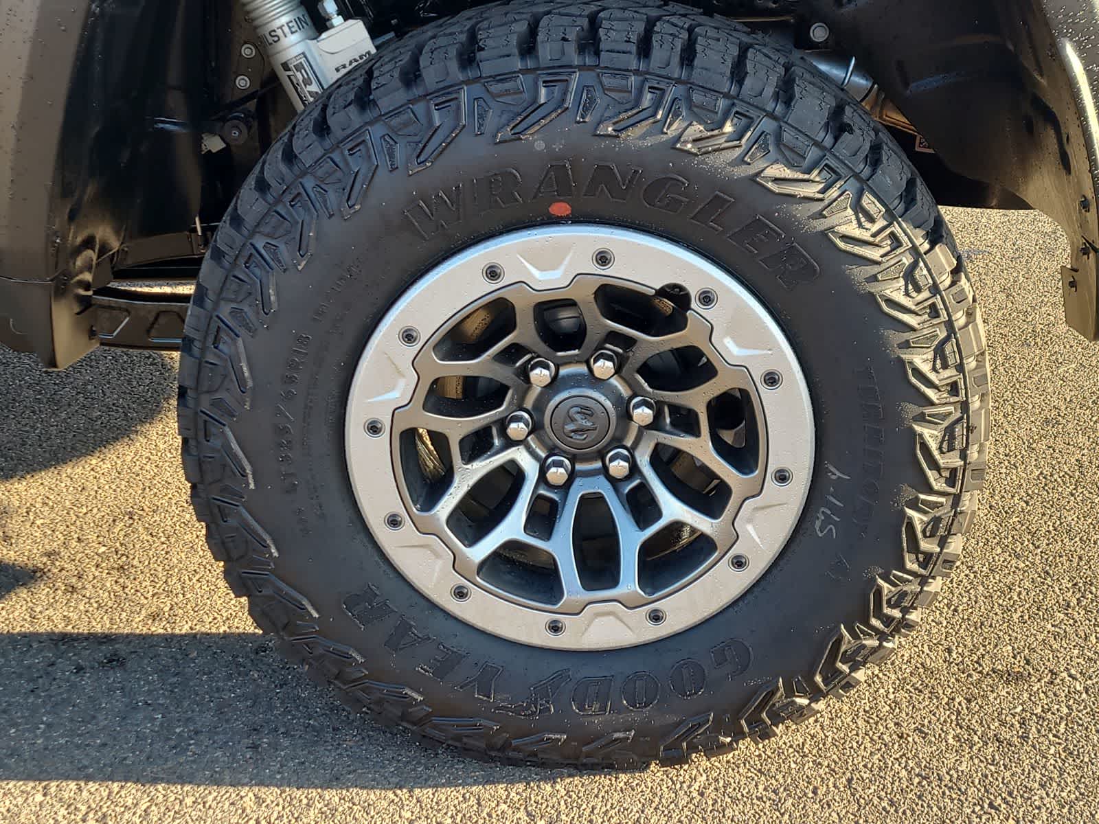 Thumbnail: 2026 RAM 1500 - 16