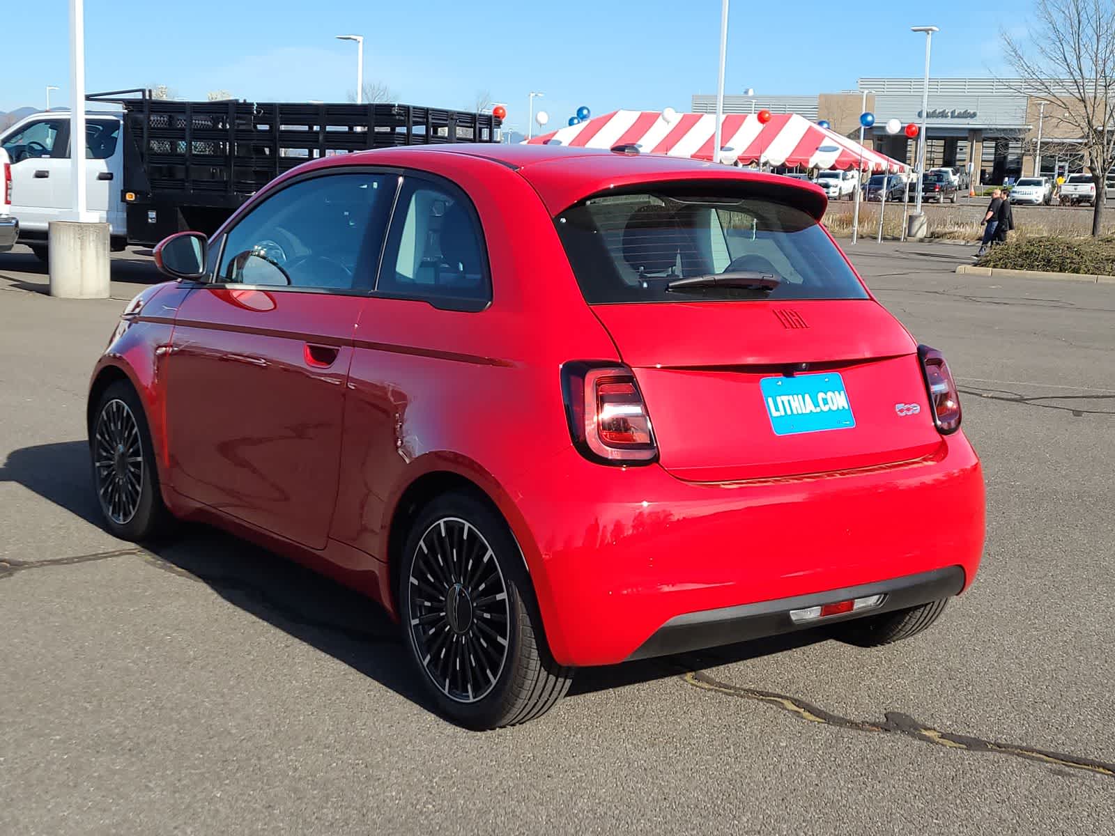 Thumbnail: 2024 Fiat 500e - 12