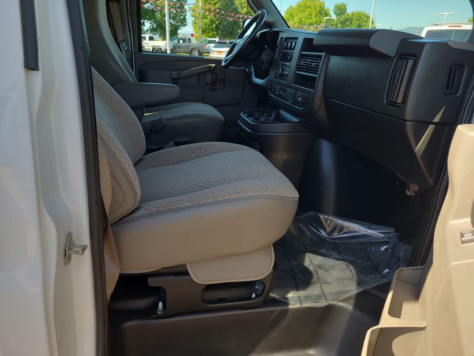 Thumbnail: 2019 Chevrolet Express - 20