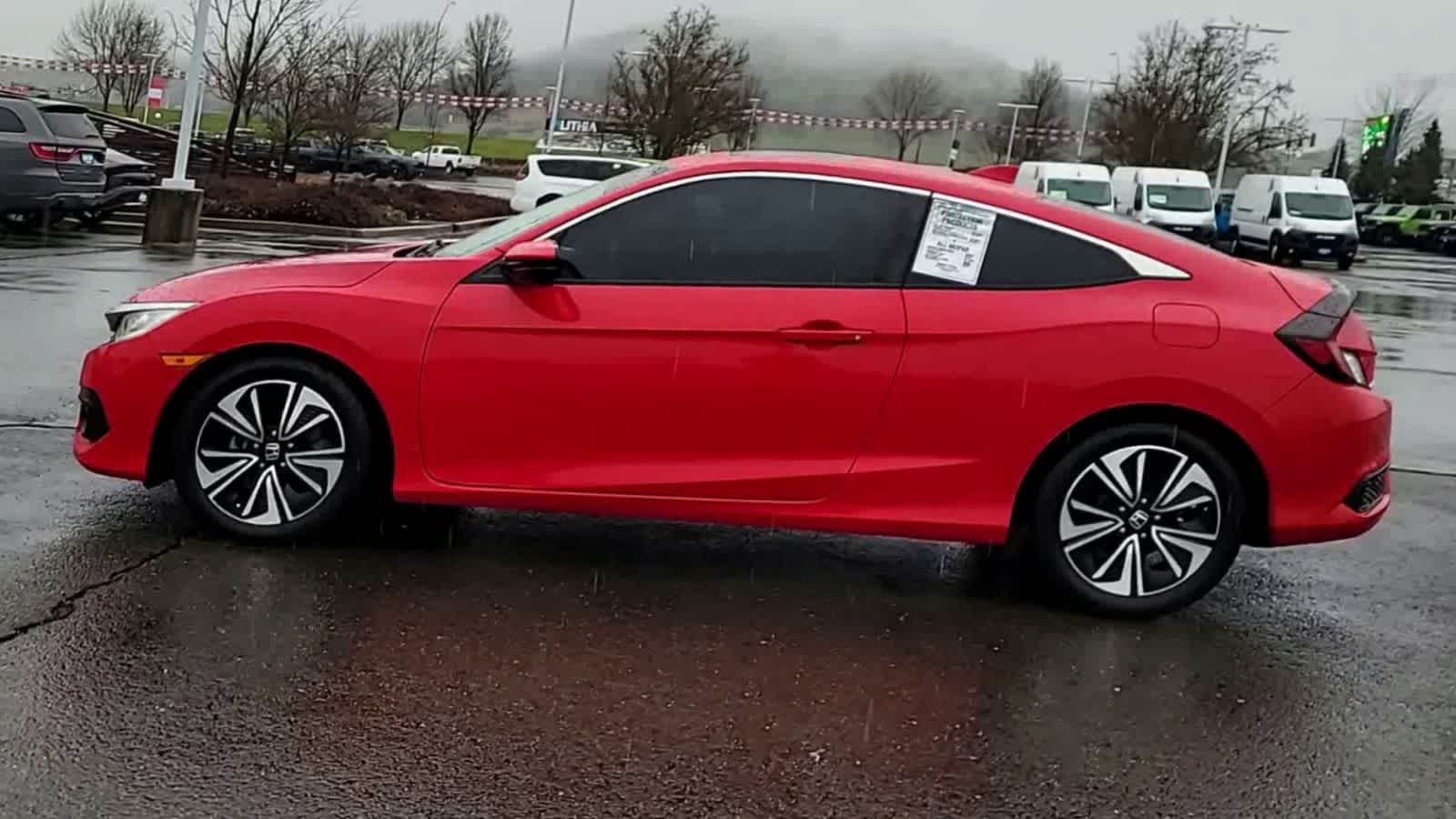 Thumbnail: 2016 Honda Civic - 5