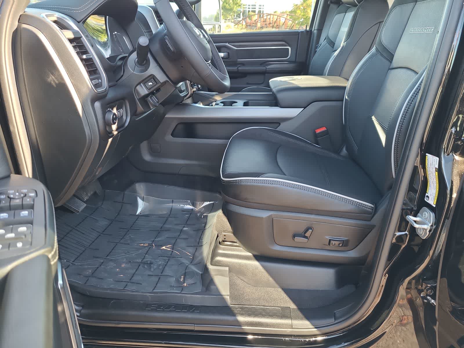 Thumbnail: 2026 RAM 3500 - 19