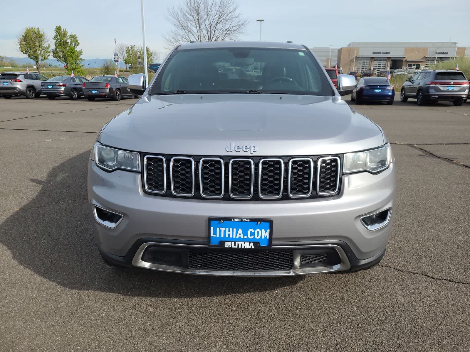 Thumbnail: 2020 Jeep Grand Cherokee - 14